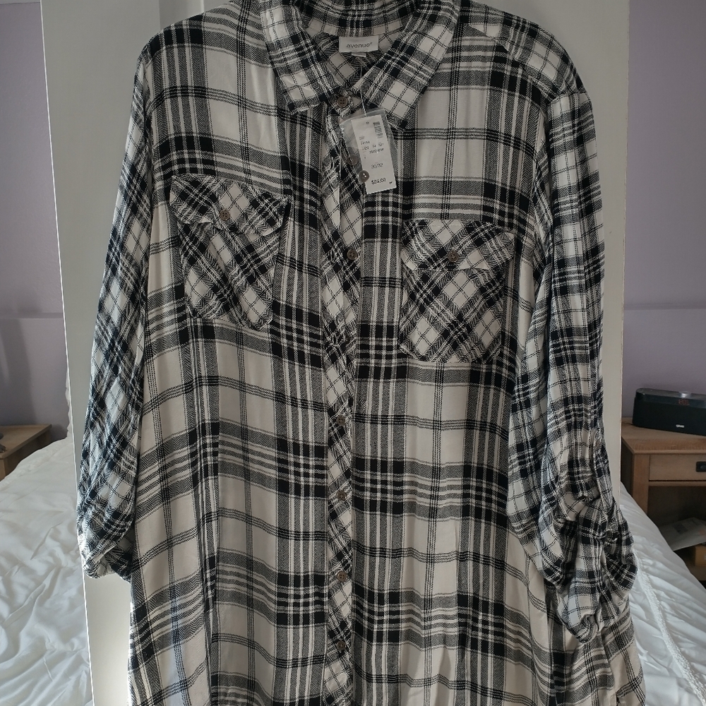 Avenue Blouse-Black & White Plaid